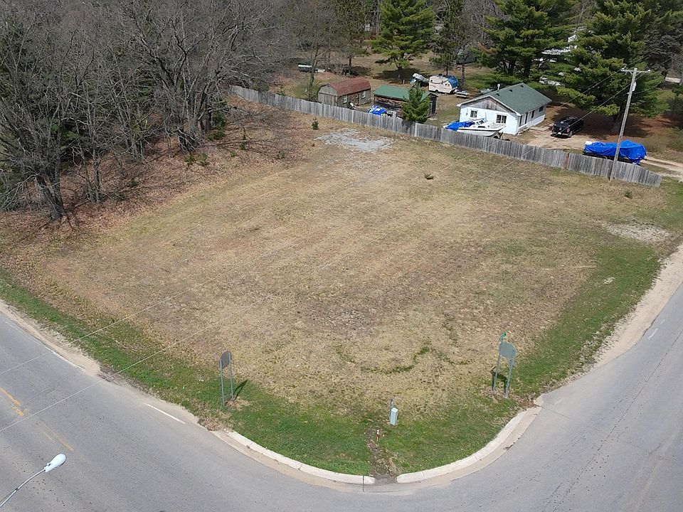 1st image of 3976 Snyder Rd