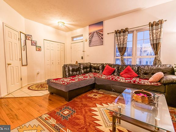5th image of 4026 Kimberley Glen Ct