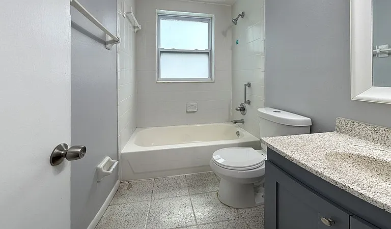 11705 North Dr #B — Photo 10