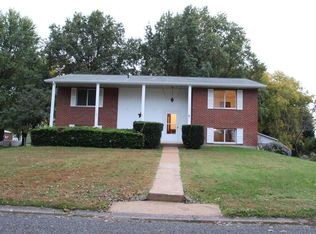 280 W Washington St, Hecker, IL 62248