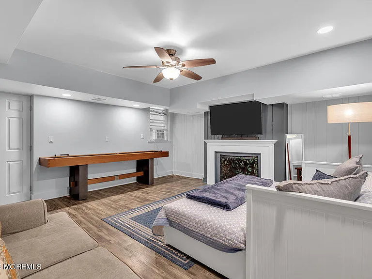 8 Deal Lake Ct — Photo 16