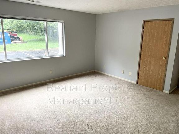 4th image of 120 Revere Ave Unit 1