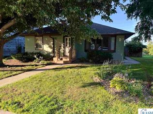 904 N German St, New Ulm, MN 56073