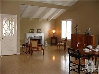 1st image of 2037 N Glenbrook Ave