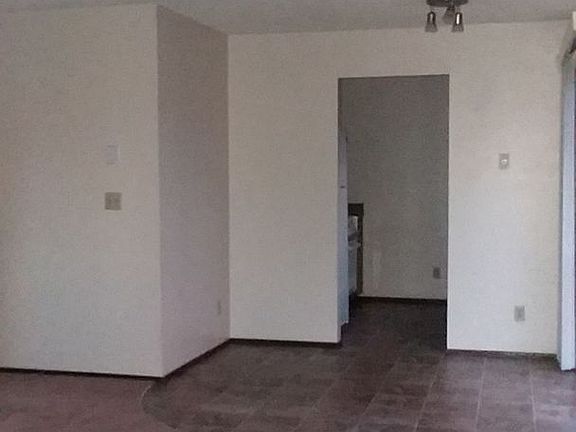 2nd image of 4473 & 4475 Aster St #4473