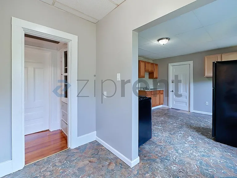 30 Forest Park Ave #1 — Photo 13