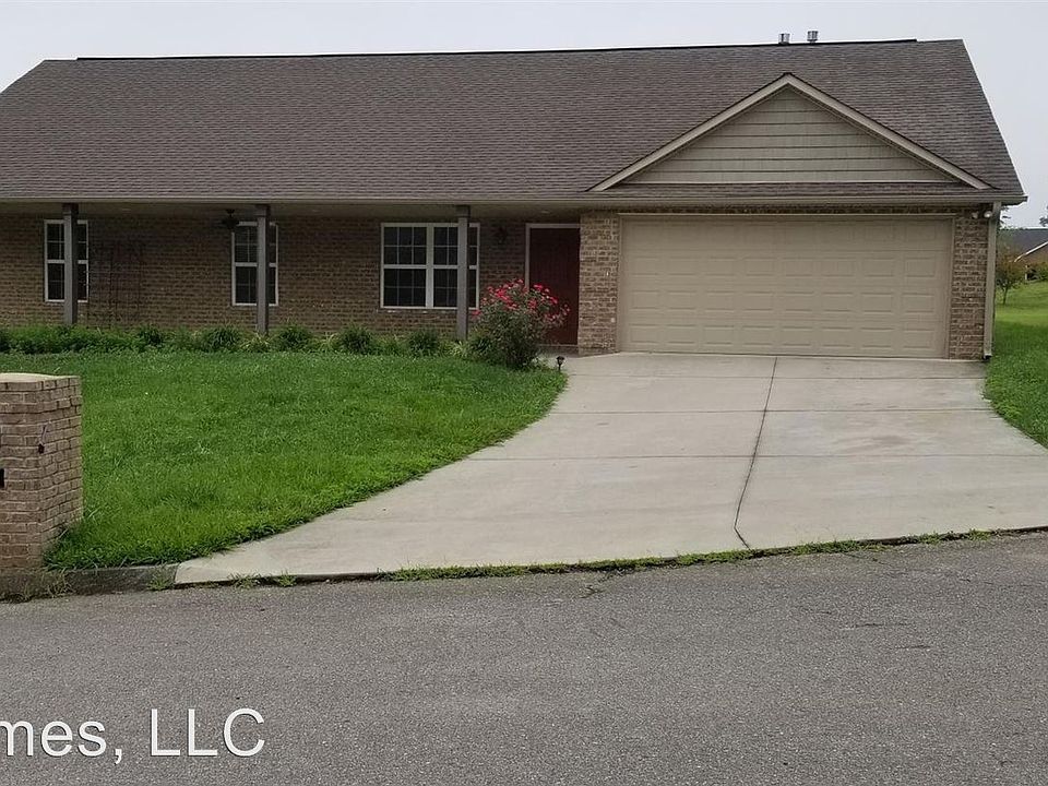 1st image of 4612 Bella Capri Ln