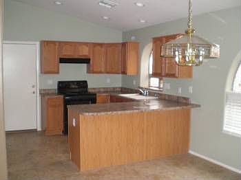 3rd image of 17490 N Gatun Ave