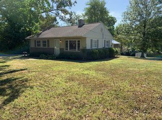 509 Country Club Ln, Hopkinsville, KY 42240
