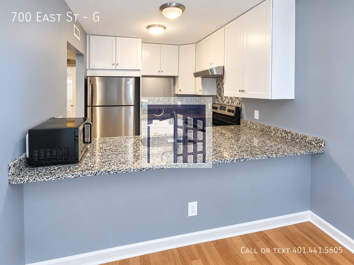 2 bedroom 1 bath condo with garage parking Greenview Condominiums. — Photo 4