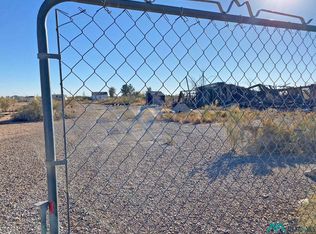 26 White Mountain Rd, Tularosa, NM 88352