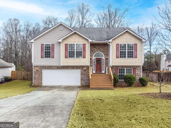 476 Cooper Cir, Winder, GA 30680