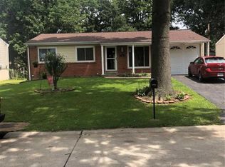 2866 Cherry Point Ln, Maryland Heights, MO 63043