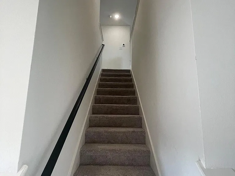 6224 Old Bridge Way — Photo 2