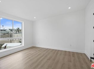 4037 W Mont Clair St #3, Los Angeles, CA 90018