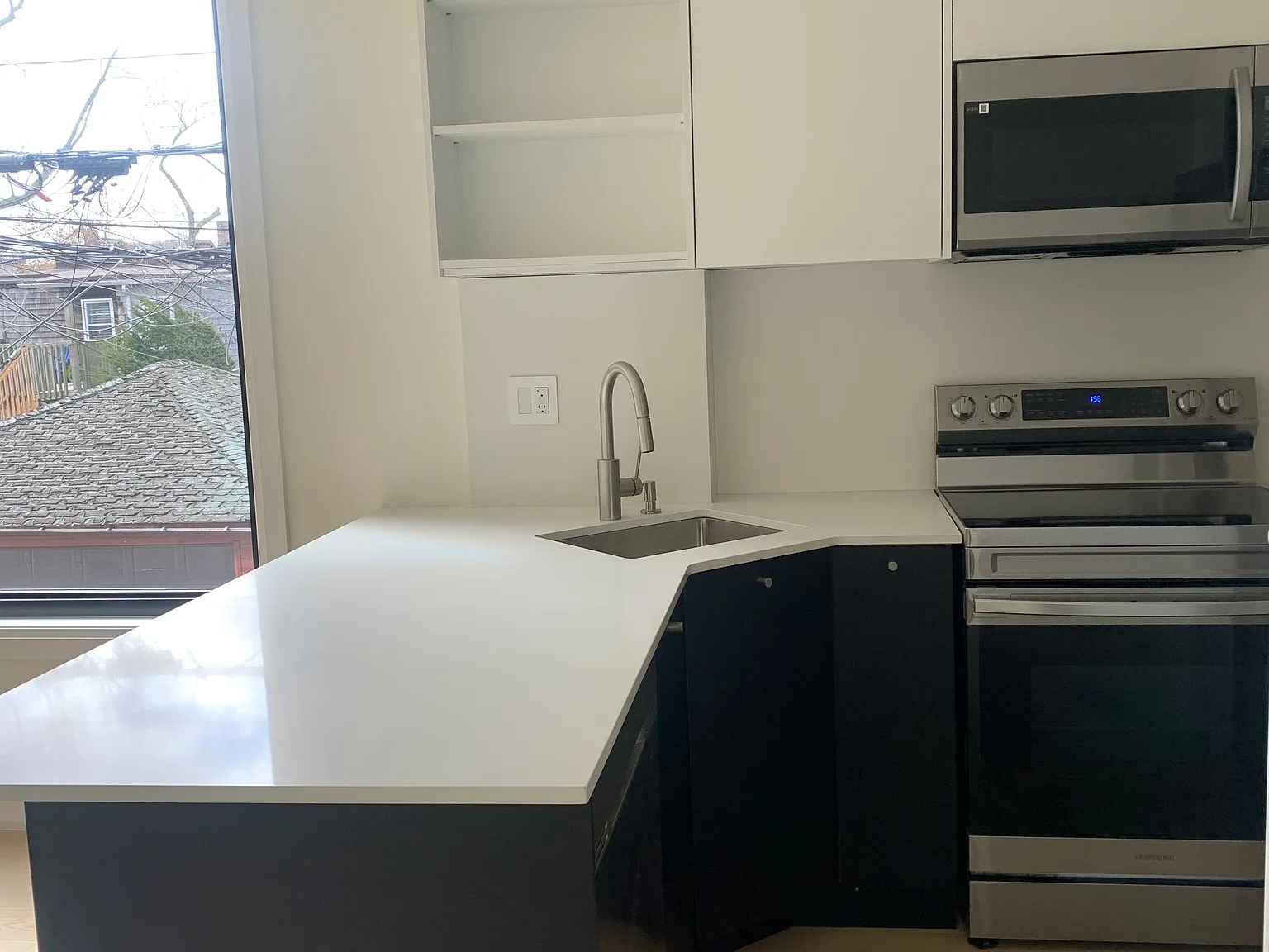 1 bed, $2,450 — Photo 4