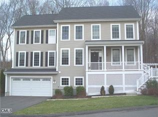 9 Concord Ct, Southbury, CT 06488