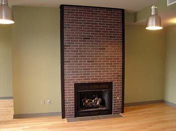4th image of 609 W Dickson St #402