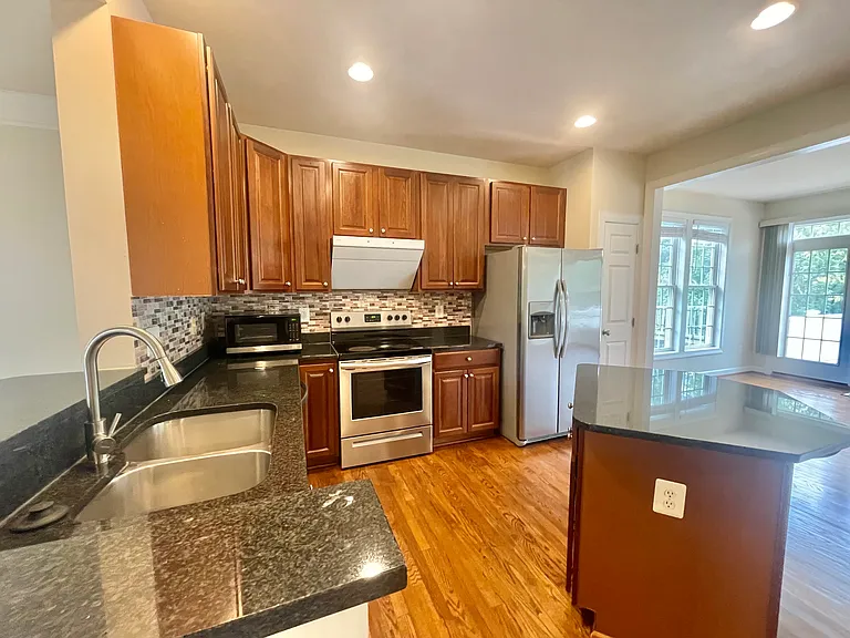 3514 Tabard Ln — Photo 36