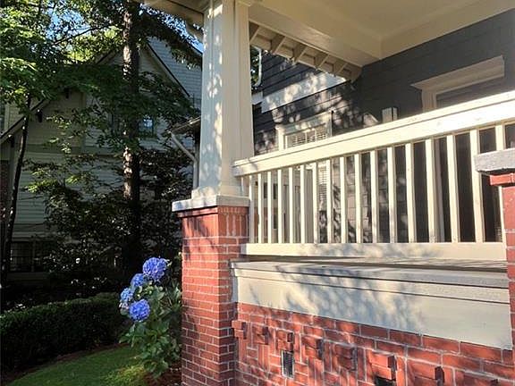 3rd image of 124 Coventry Rd