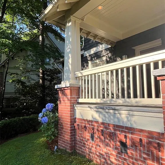 124 Coventry Rd — Photo 3