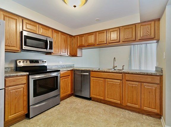 5th image of 15825 Orlan Brook Dr Unit 22