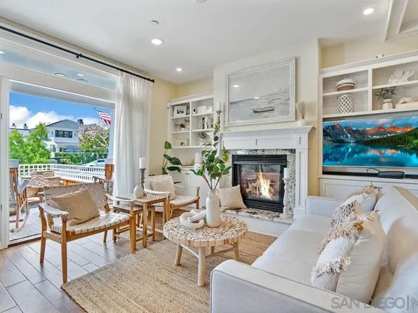 813 G Ave, Coronado, CA 92118