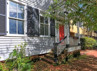 403 Tattnall St, Savannah, GA 31401
