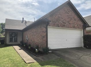 7612 Iris Dr, Southaven, MS 38671