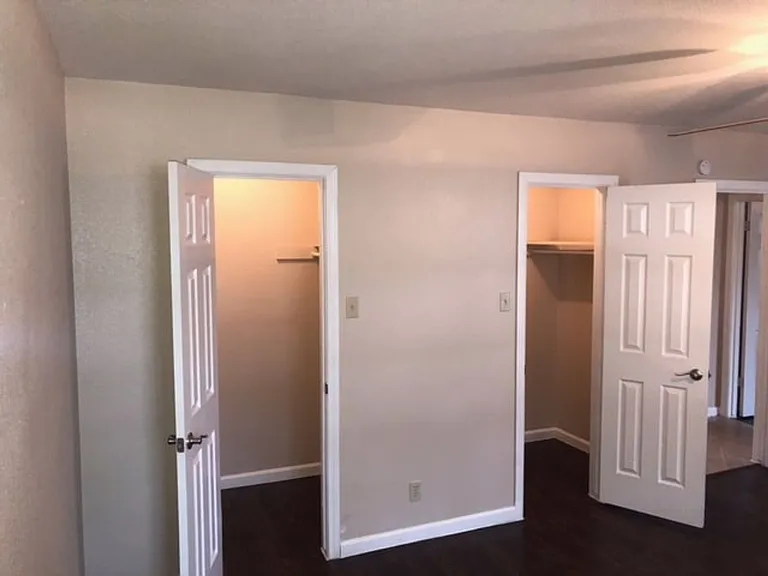 Verano at the Heights Apartments — Photo 32