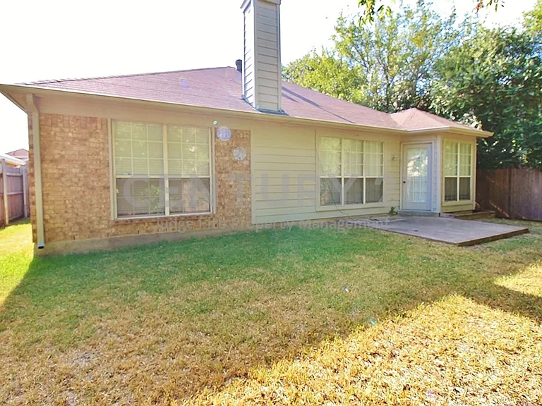 210 Ridgecrest Dr — Photo 13