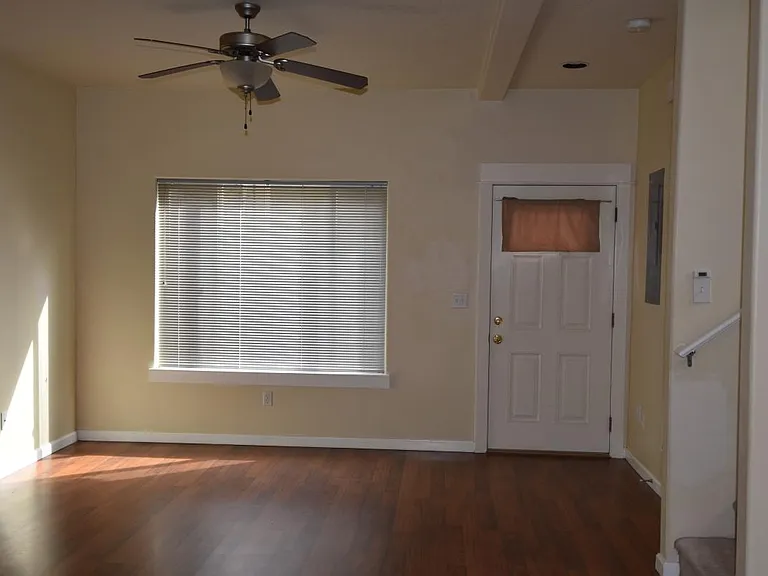 1517 SE 127th Ave #9 — Photo 13
