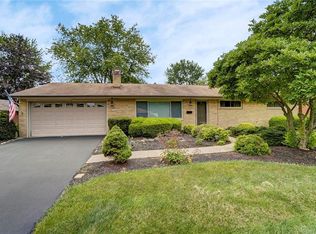 1100 Donson Dr, Dayton, OH 45429