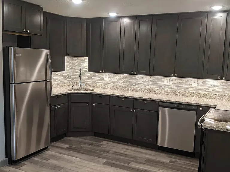 94A17 West St #17 — Photo 1