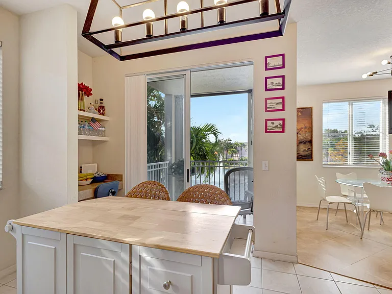 11023 Legacy Ln #204 — Photo 22