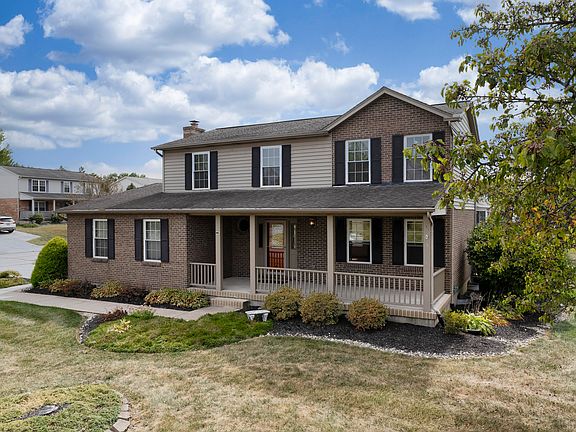 4th image of 1476 Afton Dr
