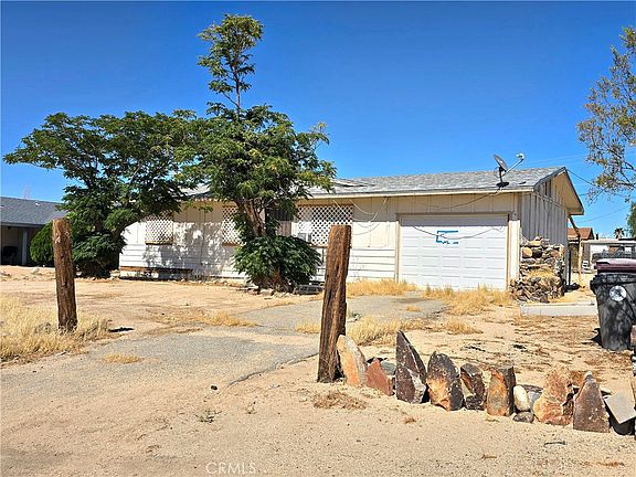 2nd image of 6051 Morongo Rd
