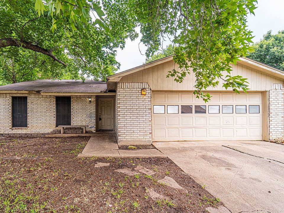 1st image of 1703 Roundrock Trl