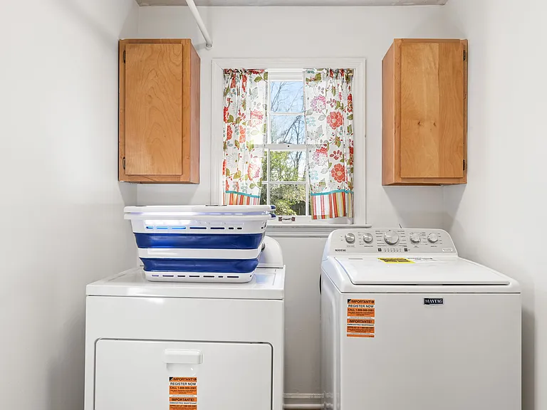 2726 Whitehurst Dr NE — Photo 18