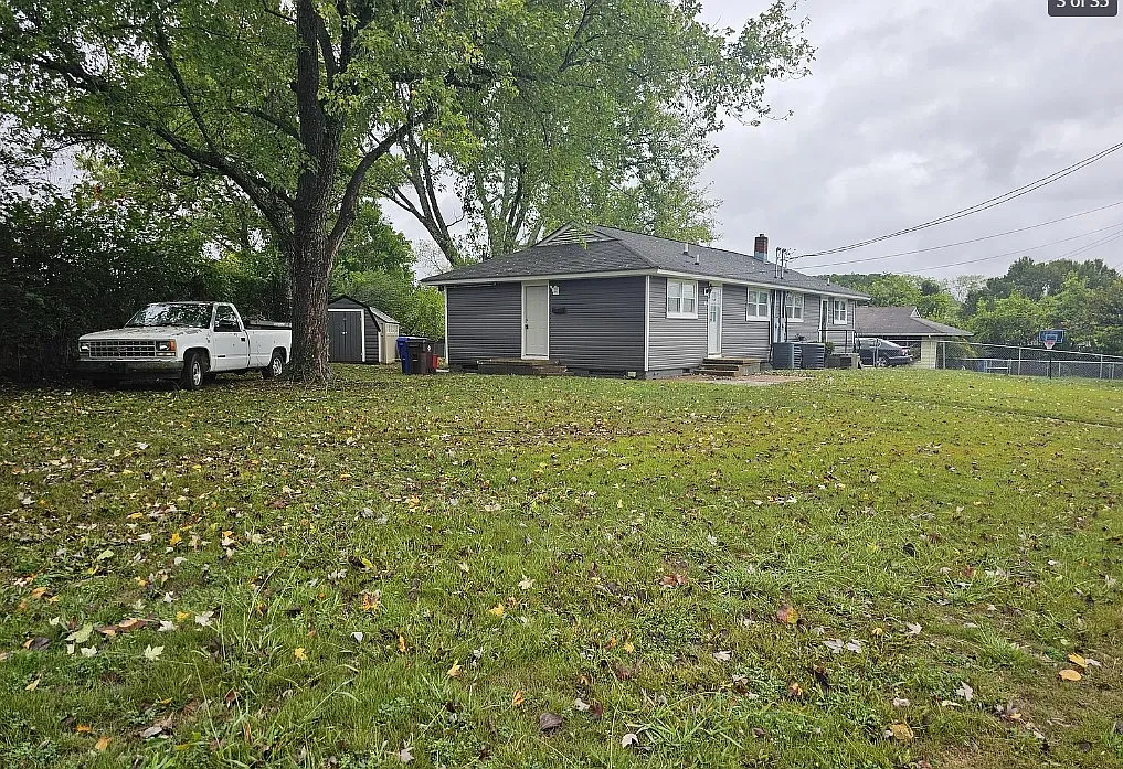 Building Photo - 142 Maryville Cir