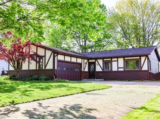 711 Twin Oaks Blvd, Medina, OH 44256
