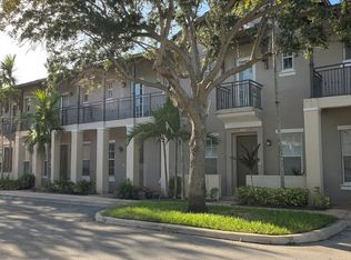 14637 SW 6th St, Pembroke Pines, FL 33027