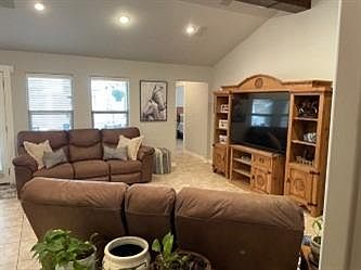 3rd image of 706 N 6th St