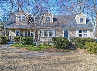 28 Clapp St, Walpole, MA 02081