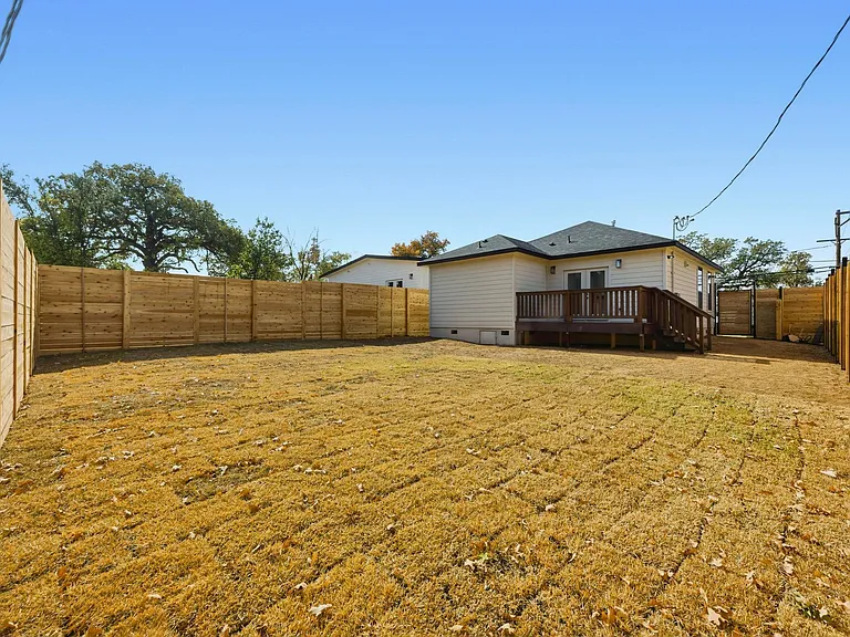 1199 Coleto St — Photo 24