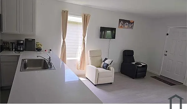 1817 Ventasso Blvd — Photo 1
