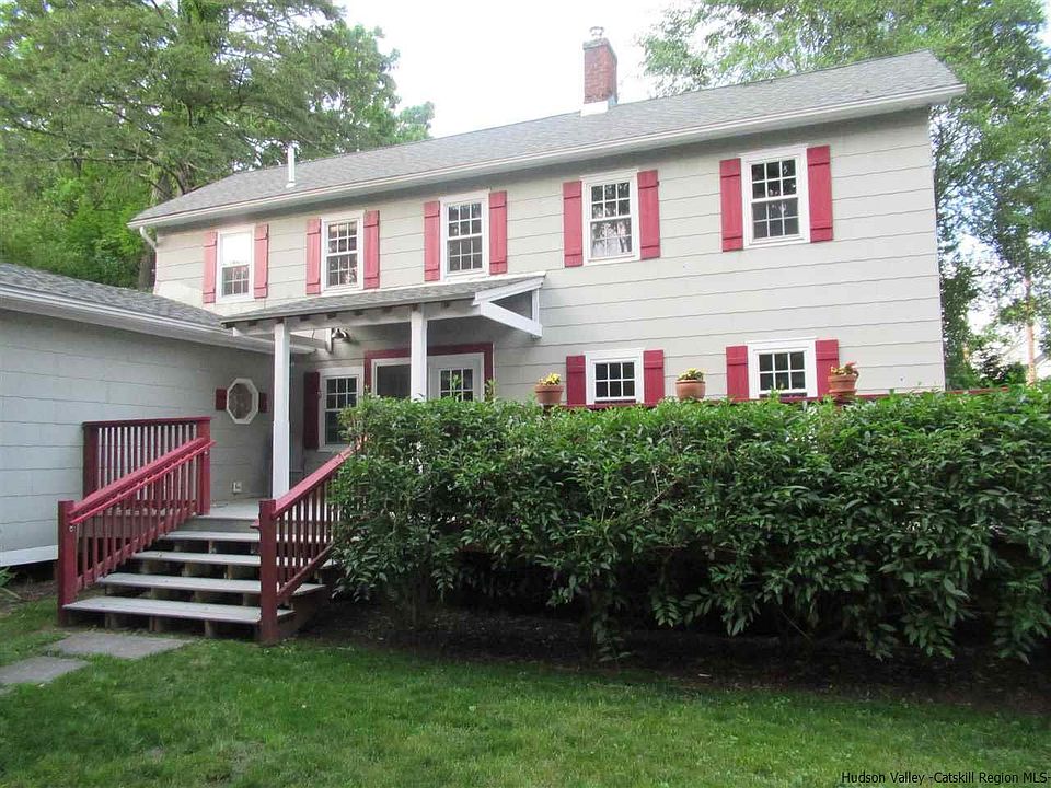 1st image of 15 Clermont St