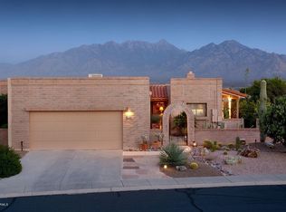 3821 S Via De La Urraca, Green Valley, AZ 85622