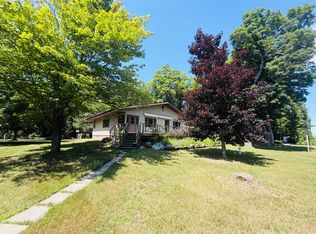 129 E Forteen Mile Rd, Dafter, MI 49724