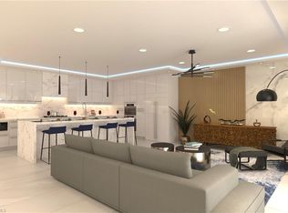 180 9th ST S #202, Naples, FL